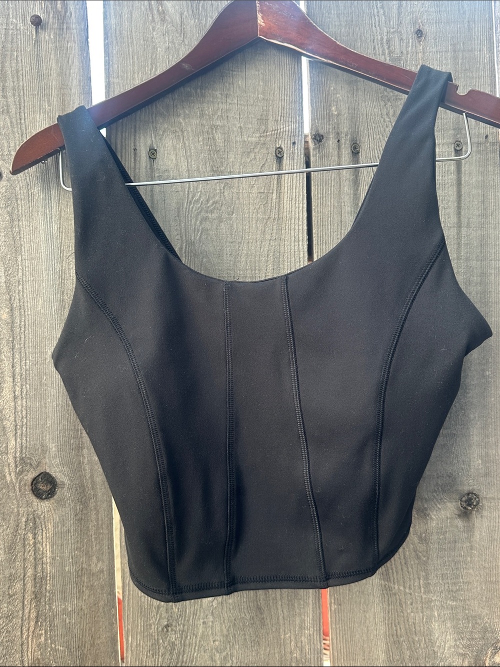 Active elegant black top